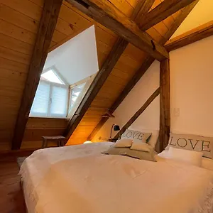 Invera Apartment